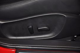 2013款英菲尼迪G25豪华运动版