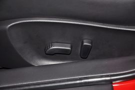 2013款英菲尼迪G25豪华运动版