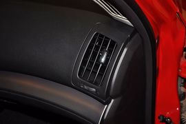 2013款英菲尼迪G25豪华运动版