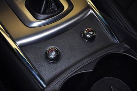 2013款英菲尼迪G25豪华运动版