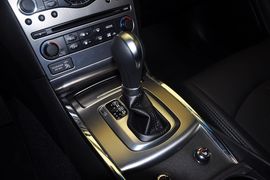 2013款英菲尼迪G25豪华运动版