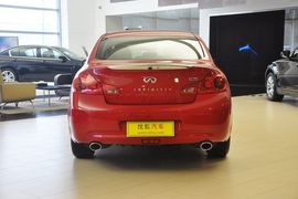 2013款英菲尼迪G25豪华运动版