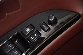 2013款英菲尼迪EX25后驱优雅版