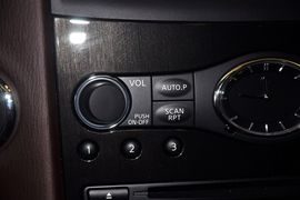 2013款英菲尼迪EX25后驱优雅版