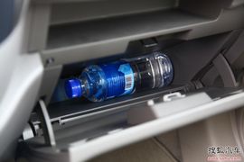 2011款北京现代悦动空间对比文章配图