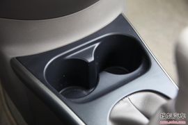 2011款北京现代悦动空间对比文章配图