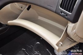 2011款北京现代悦动空间对比文章配图