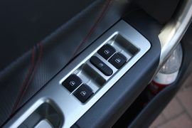 2013款哈弗H6升级版1.5T手动两驱型