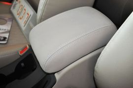 2013款雪佛兰景程1.8L手自一体SE舒适版