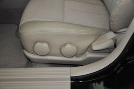 2013款雪佛兰景程1.8L手自一体SE舒适版