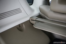 JEEP指南者内饰