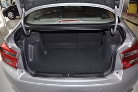 2012款本田锋范1.8L自动舒适版