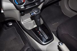 2012款本田锋范1.8L自动舒适版