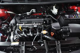 2010款现代瑞纳1.4GT自动时尚型