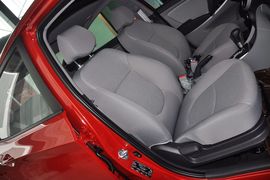 2010款现代瑞纳1.4GT自动时尚型