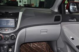 2010款现代瑞纳1.4GT自动时尚型