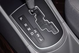 2010款现代瑞纳1.4GT自动时尚型