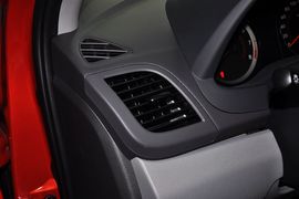 2010款现代瑞纳1.4GT自动时尚型