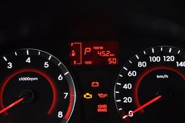 2010款现代瑞纳1.4GT自动时尚型