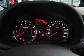 2010款现代瑞纳1.4GT自动时尚型