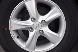 2010款现代瑞纳1.4GT自动时尚型