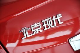 2010款现代瑞纳1.4GT自动时尚型