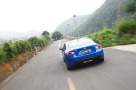 2013款斯巴鲁BRZ试驾