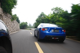 2013款斯巴鲁BRZ试驾