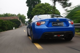 2013款斯巴鲁BRZ试驾