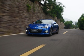 2013款斯巴鲁BRZ试驾