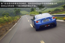 2013款斯巴鲁BRZ试驾