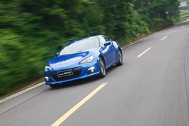 2013款斯巴鲁BRZ试驾