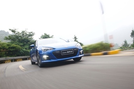 2013款斯巴鲁BRZ试驾