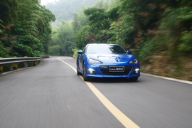 2013款斯巴鲁BRZ试驾