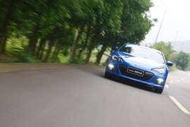 2013款斯巴鲁BRZ试驾