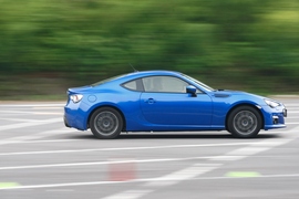 2013款斯巴鲁BRZ试驾