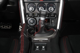 2013款斯巴鲁BRZ试驾