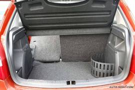 2008款斯柯达晶锐1.6L试驾