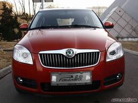 2008款斯柯达晶锐1.6L试驾