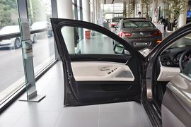 2013款宝马535Li卓乐版