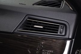 2013款宝马535Li卓乐版