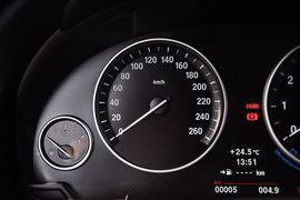 2013款宝马535Li卓乐版