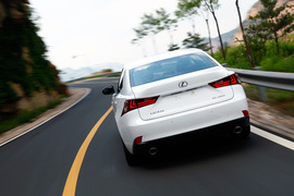 2013款雷克萨斯IS250