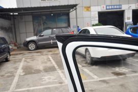 2013款铃木奥拓1.0L手动舒适型