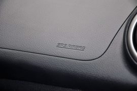 2013款铃木奥拓1.0L手动舒适型