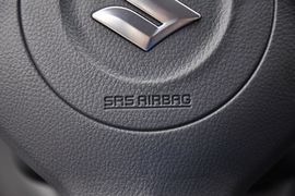 2013款铃木奥拓1.0L手动舒适型