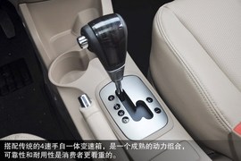 2013款起亚狮跑2.0L