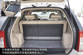 2013款起亚狮跑2.0L