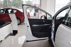 2013款标致3008