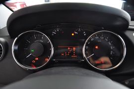2013款标致3008